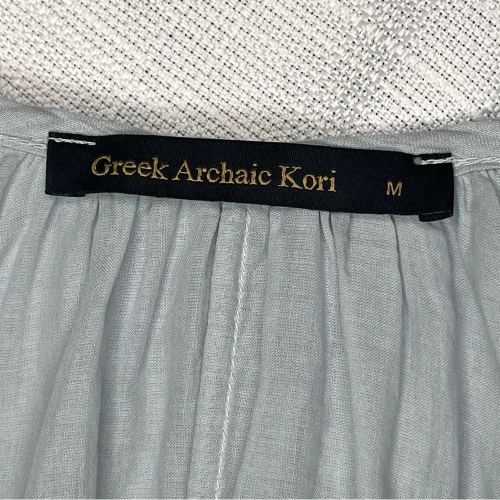 Greek Archaic Kori Oversized Light Grey Metallic Gold Embroidered Dress Medium - Picture 2 of 12